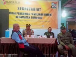 Polsek Tumpang Kawal Ketat Pengamanan Pengiriman Logistik Kotak Surat Suara Ke PPK Kecamatan Tumpang