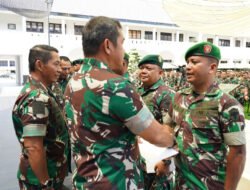 Kapten Inf Rais, S.A.P., M.P.A Terima Penghargaan Dari Kasad