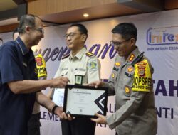 Polres Pidie Mendapatkan Penganugerahan KPPN Awards