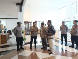 Pengamanan Rapat Pleno Terbuka Rekapitulasi Hasil Pemilu 2024 di Kabupaten Malang, Polisi Turunkan Puluhan Personel