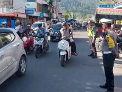 Antisipasi Kemacetan, Kasat Lantas Lakukan Rekayasa Lalu Lintas Di Pasar Daging Meugang Ramadhan