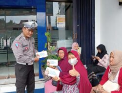 Satlantas Polres Malang Terus Berikan Edukasi Keselamatan di Masa Operasi Semeru 2024