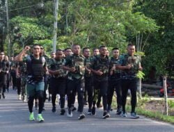 Puasa Bukan Penghalang Bagi Prajurit Badak Hitam Yonif 113/JS untuk Laksanakan Pembinaan Fisik.