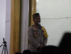 Shalat Taraweh Berjamaah Bersama Masyarakat Kapolres Aceh Tengah Sampaikan Himbauan Kamtibmas Dan Hikmah Berpuasa