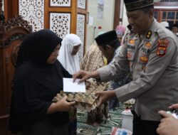 Lagi Ramadhan Berkah, Kapolres Aceh Tengah Salurkan Sebanyak 20 Paket Sembako Kepada Warga Kurang Mampu Kecamatan Lut Tawar