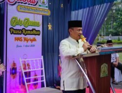 Anggota DPRK Aceh Tamiang, Dedi Suriansyah Memberikan Tausiyah Acara Buka Puasa Bersama