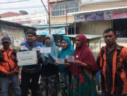 Pemuda pancasila ranting bagan deli dan rumah yatim nasional memberikan santunan zakat fitra