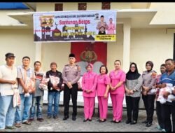 Sambut Ramadhan Idul Fitri 1445 H, Yayasan LMI dan Polsek Medan Baru Bagikan 600 Paket Beras ke Penarik Betor Penyapu Jalan dan Warga Pra-Sejahtera