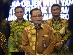 Terorisme, BNPT Serahkan Sertifikat Penerapan Standar Minimum Pengamanan Kepada 18 Pengelola Objek Vital yang Strategis dan Transportasi