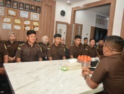 Kajari Bireuen Terima 14 Pegawai  Baru