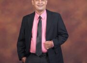 Dr. Iswadi, M.Pd. : Airlangga Hartarto, Merupakan Pahlawan Ekonomi RI
