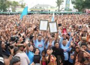 Wali Kota Medan Menerima Piagam Penghargaan MURI Dunia Dalam Acara Puncak Gebyar Pendidikan Kota Medan