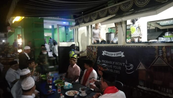 Pj Bupati Aceh Tenggara Drs. Syakir. M.Si ikut Takbiran Keliling bersama forkopimda