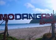 Menikmati Keindahan Pantai Modangan