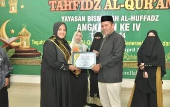 Hadiri Khataman Tahfidz Al-Quran, Pj. Bupati : Mari luangkan waktu membaca Al-Quran walau sesibuk apapun