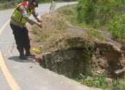 Kapolsek Linge Beserta Personel Gelar Patroli di Daerah Rawan Kecelakaan untuk Menekan Angka Kecelakaan Lalu Lintas