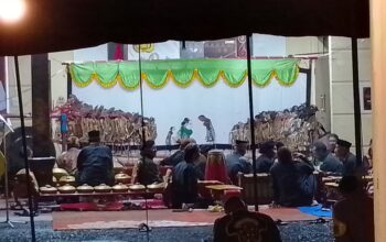 Meriahkan HUT Bhayangkara Ke- 78, Polres Bener Meriah Gelar Pagelaran Wayang Kulit