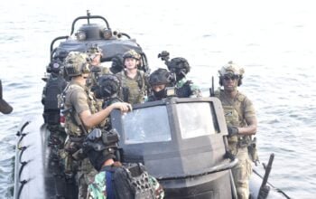 Dankormar Tinjau Latihan Denjaka TNI AL dengan US SOCPAC di Kepulauan Seribu