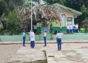 Jadi Pembina Upacara Disekolah, Kanit Binmas Polsek Bebesen Ajak Siswa Hindari Bullying Dan Perilaku Negatif Lainnya