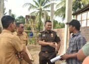 Kajari Bireuen ,Turun Ke Lapangan Tinjau Pembangunan Lumbung Pangan Desa Buket Teukuh.