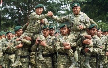 Tak Ingin Berpisah Dengan Prajurit Diakhir Masa Jabatannya, Pangkostrad Semakin Dekat Dengan Prajurit