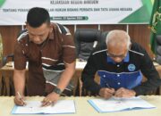 Kajari Bireuen, Tandatangani MoU Dengan PDAM Krueng Peusangan.