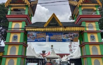 Gebyar UMKM di Pasar Malam Meningkatkan Ekonomi Pedagang Lokal di Kota Tebing Tinggi 