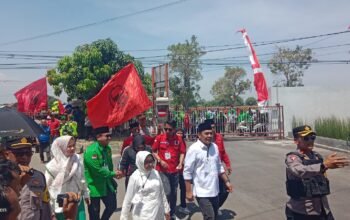 Paslon Mundjidah dan Sumrambah Resmi Mendaftar ke KPU Jombang