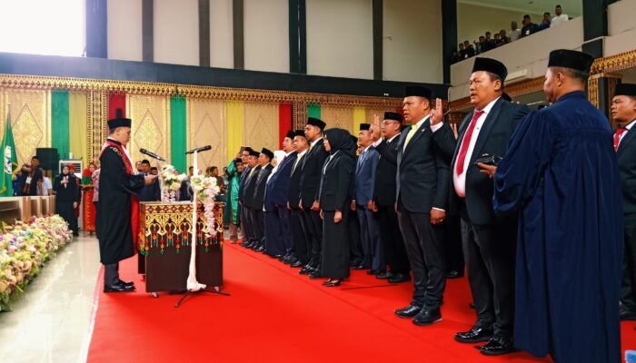 Pelantikan Anggota DPRK Aceh Tenggara, Wartawan Yang Meliput di Batasi