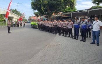 Ratusan Polisi Disiagakan Amankan Pendaftaran Paslon Pilbup Jombang 2024