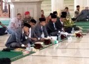 Haji’ Sulaiman Dan Abdul Hamid Calon Bupati Aceh Timur Uji Baca Quran Dimulai Di mesjid Agung Idi Rayeuk