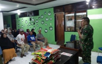 Masyarakat Kampung Tengah Penerima Bantuan Sembako Mendapat Pesan Khusus Dari Babinsa Koramil 02/ Langsa