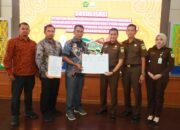 Pj Bupati Pidie Hadiri Acara Sosialisasi Strategi Peningkatan Pendapatan Melalui Sistem SIPADI