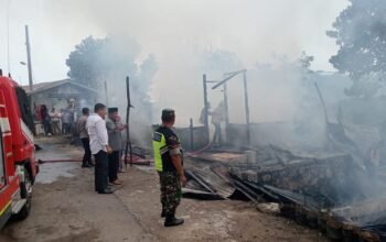 3 Unit Rumah Semi Permanen di Kampung Wih Nongkal Ludes Terbakar