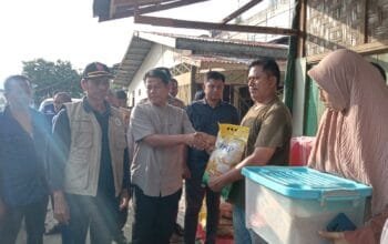 PJ,Walikota Langsa  Bantu Korban Kebakaran Di Gampong PB Blang 