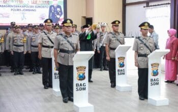 Kapolres Jombang Pimpin Sertijab Kabagren dan Kapolsek Sumobito