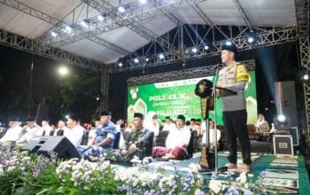 Polres Jombang Bersholawat Ajak Ribuan Warga Ciptakan Pilkada Damai