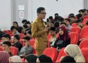 Pj. Walikota Langsa menengas kan “mahasiswa harus menjadi jembatan antara teori dan praktek”