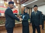 Melvita Sari Resmi dilantik, dan menjabat sebagai Ketua DPRK kota Langsa.