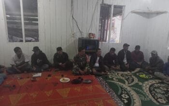Babinsa Koramil 09 Ketol Ikut Rapat Program Gotong Royong Di Desa Kute Gelime