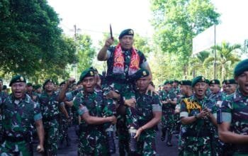 Pangdivif 2 Kostrat Kunjungi Yonif 502/UY/18/2 Kostrat Malang 