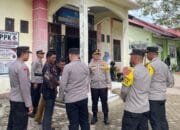 Ratusan Personel Gabungan Polri TNI Pidie Jaya Mengamankan Lokasi Rekapitulasi Di Tiap Kecamatan