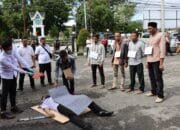 Polisi Gelar Rekonstruksi Kasus Pembunuhan Di Dusun Jamur Barat Kampung Remesen, 24 Adegan Diperagakan