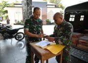 Kodim 0102/Pidie Salurkan 228 Kotak Keramik Bantuan Pangdam Iskandar Muda ke Tujuh Meunasah di Pidie