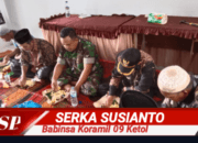 Babinsa Koramil 09 Ketol Lakukan Komsos Bentuk Kedekatan Bersama Warga