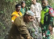 Babinsa Koramil 09/Ketol Laksanakan Komsos Bersama PPL dan Masyarakat