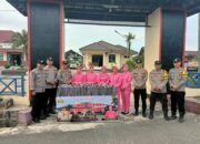 Kapolsek Sungaiselan dan Bhayangkari Ranting Berbagi Takjil, Pererat Kebersamaan di Bulan Ramadhan