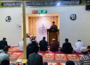 Satgas Damai Cartenz-2025 Pererat Kedekatan dengan Warga Oksibil Melalui Ceramah Tarawih