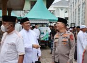 Kapolres dan Bupati Pidie Jaya Hadiri Prosesi Peusijuk Pimpinan Baru Ponpes Darul Munawwarah