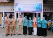 Ketua TP-PKK Kabupaten Aceh Tamiang Mengunjungi Posyandu Rukam